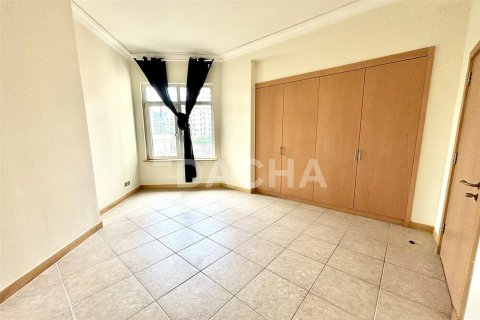 Снять в аренду квартиру в Пальме Джумейре, Дубай: 2 спальни, 147.3м², № 6575 - фото 7
