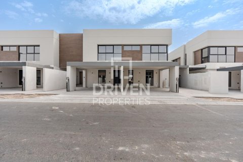 Villa à Dubai Land, Dubai, 3 chambres, 281.59 m², № 129868 - photo 12
