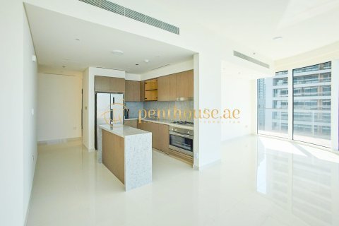 Apartment in EMAAR Beachfront, Dubai Harbour, Dubai 3 bedrooms, 187 sq.m. № 14708 - photo 2