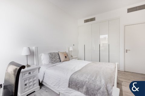 Appartement à Motor City, Dubai, 2 chambres, 157 m², № 88473 - photo 12