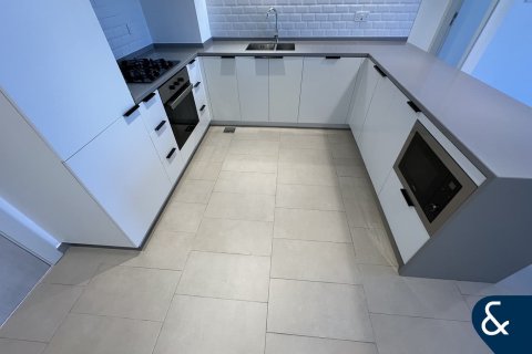 Appartement à Jumeirah Village Circle, Dubai, 1 chambre, 71 m², № 88470 - photo 4