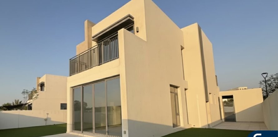 Villa en EMAAR South, Dubai South (Dubai World Central), Dubai, 4 dormitorios, 401 m², № 88468