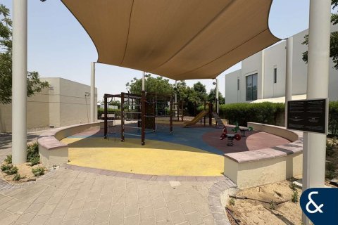 Villa en EMAAR South, Dubai South (Dubai World Central), Dubai, 4 dormitorios, 401 m², № 88468 - foto 20