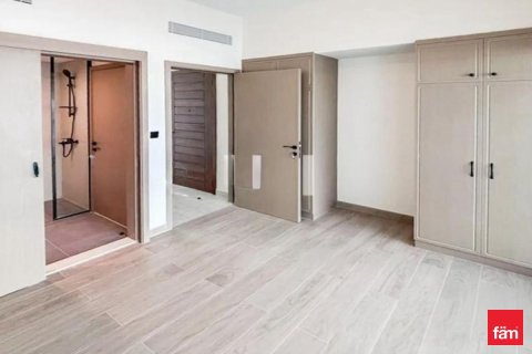 Купить таунхаус в Дубае: 4 спальни, 144м², № 86076 - фото 6