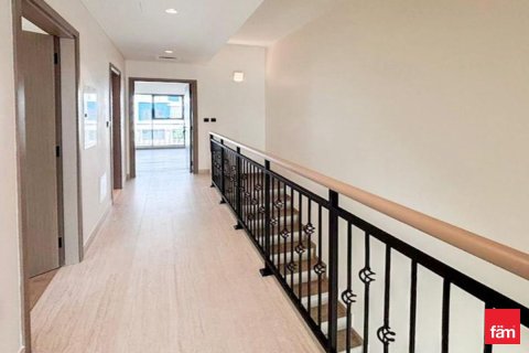 Купить таунхаус в Дубае: 4 спальни, 144м², № 86076 - фото 9