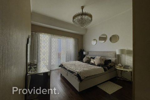 Appartement à DAMAC HEIGHTS à Dubai Marina, Dubai, 1 chambre, 81.8 m², № 30746 - photo 4