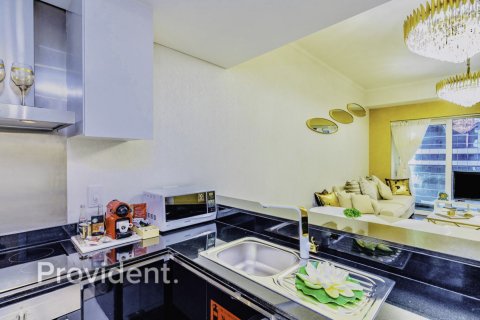 Appartement à DAMAC HEIGHTS à Dubai Marina, Dubai, 1 chambre, 81.8 m², № 30746 - photo 5