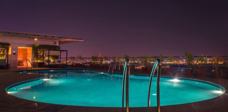 Apartamento en International City, Dubai, 2 dormitorios, 96 m², № 8537