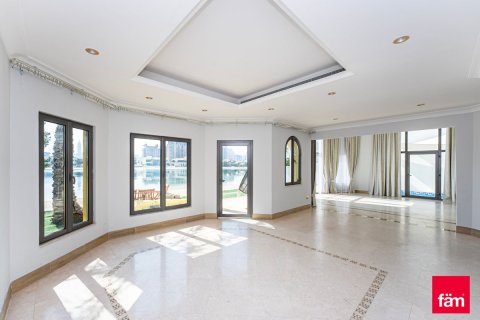 Villa en Palm Jumeirah, Dubai, 4 dormitorios, 677.5 m², № 8538 - foto 6