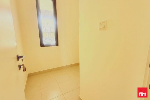 Villa in Dubai 3 bedrooms, 129.9 sq.m. № 50884 - photo 12