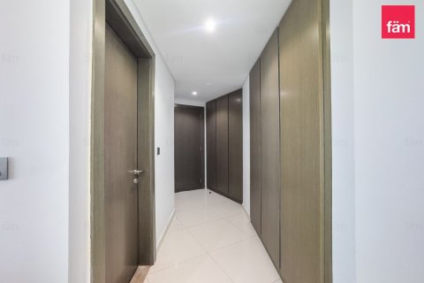 Apartment in Business Bay, Dubai 2 bedrooms, 132.4 sq.m. № 139509 - photo 10