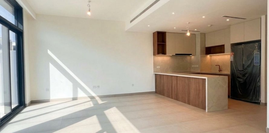 Townhouse in Dubai 3 bedrooms, 172.1 sq.m. № 139507