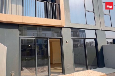 Townhouse in Dubai 3 bedrooms, 172.1 sq.m. № 139507 - photo 12