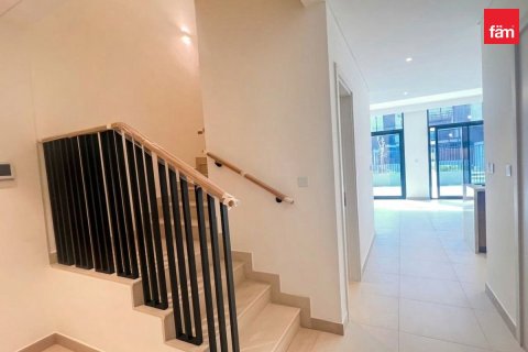 Townhouse in Dubai 3 bedrooms, 172.1 sq.m. № 139507 - photo 6