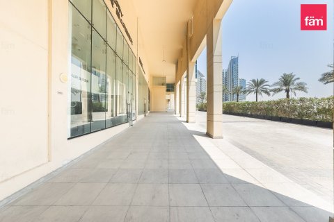 Tienda en Business Bay, Dubai, 133.7 m², № 139512 - foto 5