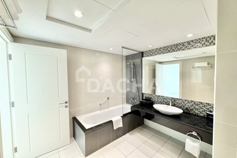 Apartment in Damac Maison The Distinction, Downtown Dubai (Downtown Burj Dubai), Dubai 2 bedrooms, 133 sq.m. № 105467 - photo 18