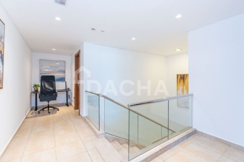 Townhouse in Marina Residences, Palm Jumeirah, Dubai 2 bedrooms, 371 sq.m. № 105460 - photo 21