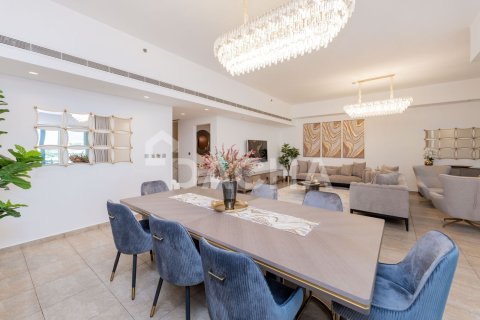 Townhouse in Marina Residences, Palm Jumeirah, Dubai 2 bedrooms, 371 sq.m. № 105460 - photo 27