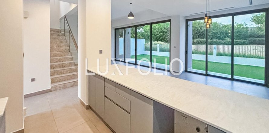 Villa in Sidra Villas, Dubai Hills Estate, Dubai 5 bedrooms, 483 sq.m. № 45293