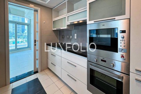 Apartamento en The Lofts, Downtown Dubai (Downtown Burj Dubai), Dubai, 2 dormitorios, 120 m², № 45286 - foto 6