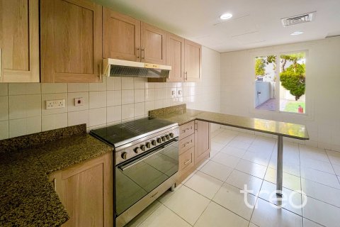 Villa in The Springs, Dubai 3 bedrooms, 250.19 sq.m. № 134664 - photo 10