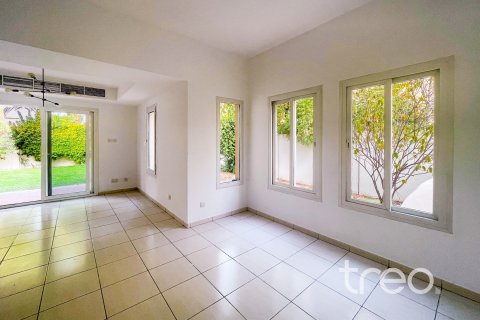 Villa in The Springs, Dubai 3 bedrooms, 250.19 sq.m. № 134664 - photo 8