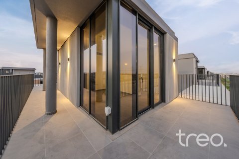 Villa in Arabian Ranches 3, Dubai 4 bedrooms, 301.93 sq.m. № 134663 - photo 2