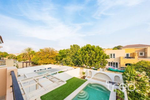 Villa in Arabian Ranches, Dubai 4 bedrooms, 244.15 sq.m. № 134669 - photo 2