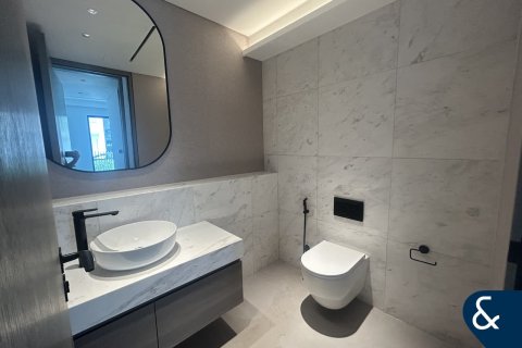 Villa in Tilal Al Ghaf, Dubai 4 bedrooms, 432 sq.m. № 76693 - photo 9