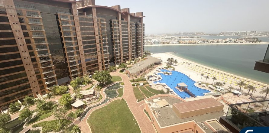 Apartment in Tiara Residences, Palm Jumeirah, Dubai 1 bedroom, 124 sq.m. № 76691
