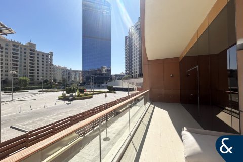 Apartment in Tiara Residences, Palm Jumeirah, Dubai 1 bedroom, 124 sq.m. № 76691 - photo 13