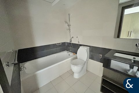 Apartment in Downtown Dubai (Downtown Burj Dubai), Dubai 2 bedrooms, 115 sq.m. № 76690 - photo 11