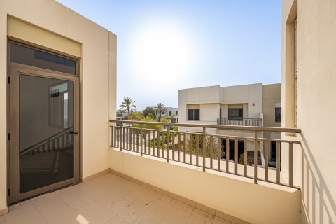 Adosado en Noor Townhouses, Town Square, Dubai, 4 dormitorios, 264.9 m², № 134022 - foto 6