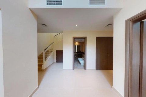 Villa en Dubai Silicon Oasis, Dubai, 4 dormitorios, 349.97 m², № 134020 - foto 20