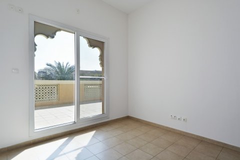 Villa in Dubai Silicon Oasis, Dubai 3 bedrooms, 368.17 sq.m. № 134018 - photo 9