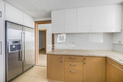 Apartment in Burj Vista, Downtown Dubai (Downtown Burj Dubai), Dubai 3 bedrooms, 196 sq.m. № 7470 - photo 11