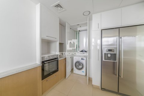 Apartment in Burj Vista, Downtown Dubai (Downtown Burj Dubai), Dubai 3 bedrooms, 196 sq.m. № 7470 - photo 20