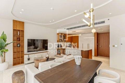 Apartamento en The Crescent, Palm Jumeirah, Dubai, 2 dormitorios, 130.62 m², № 142939