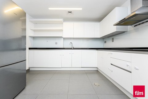 Appartement à Palm Jumeirah, Dubai, 3 chambres, 346.3 m², № 100198 - photo 7