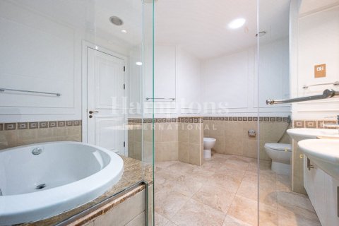 Apartamento en FIVE Palm Jumeirah, Palm Jumeirah, Dubai, 2 dormitorios, 160.50015183 m², № 63582 - foto 3