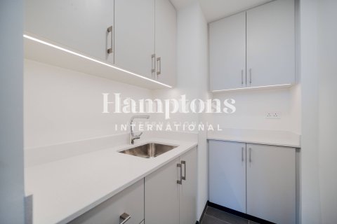 Villa in Arabian Ranches 3, Dubai 4 bedrooms, 301.47023500 sq.m. № 63584 - photo 13