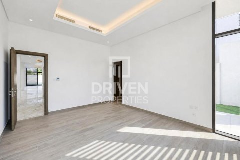 Снять в аренду виллу в District One, Мохаммед Бин Рашид Сити, Дубай: 6 спален, 1124.96м², № 134267 - фото 22