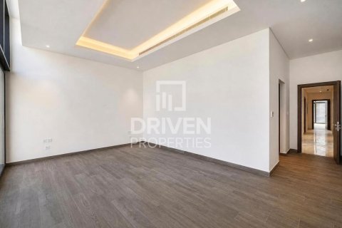 Снять в аренду виллу в District One, Мохаммед Бин Рашид Сити, Дубай: 6 спален, 1124.96м², № 134267 - фото 17