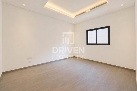 Снять в аренду виллу в District One, Мохаммед Бин Рашид Сити, Дубай: 6 спален, 1124.96м², № 134267 - фото 16