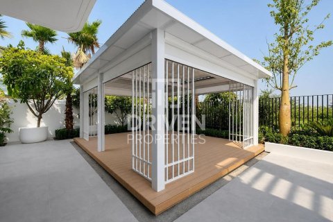 Снять в аренду виллу в Дубай Хилс Эстейт, Дубай: 6 спален, 1285.22м², № 134268 - фото 3