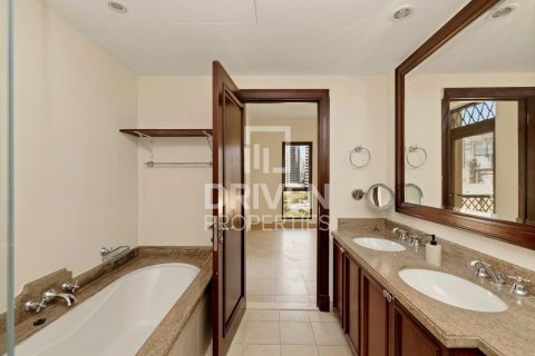 Apartamento en Downtown Dubai (Downtown Burj Dubai), Dubai, 2 dormitorios, 131.64 m², № 134273 - foto 5