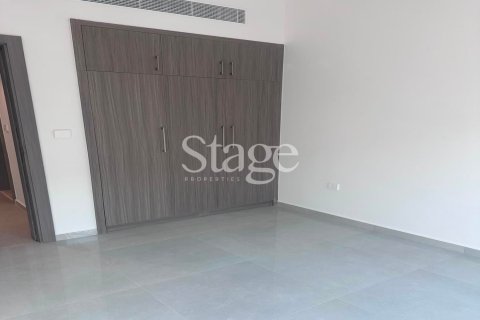 Townhouse in Dubai 4 bedrooms, 113 sq.m. № 122079 - photo 25