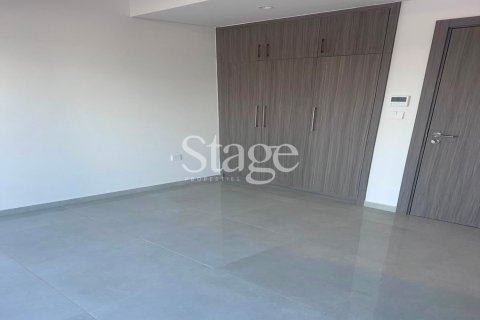 Townhouse in Dubai 4 bedrooms, 113 sq.m. № 122079 - photo 16