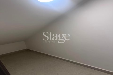 Townhouse in Dubai 4 bedrooms, 113 sq.m. № 122079 - photo 13