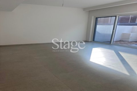 Townhouse in Dubai 4 bedrooms, 113 sq.m. № 122079 - photo 3